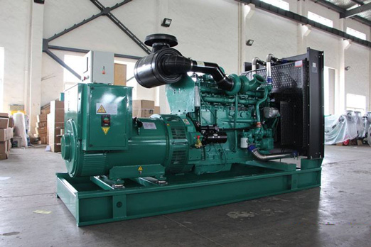 潍城320kw康明斯柴油发电车出租组图片 潍城320kw康明斯柴油发电车出租组图片